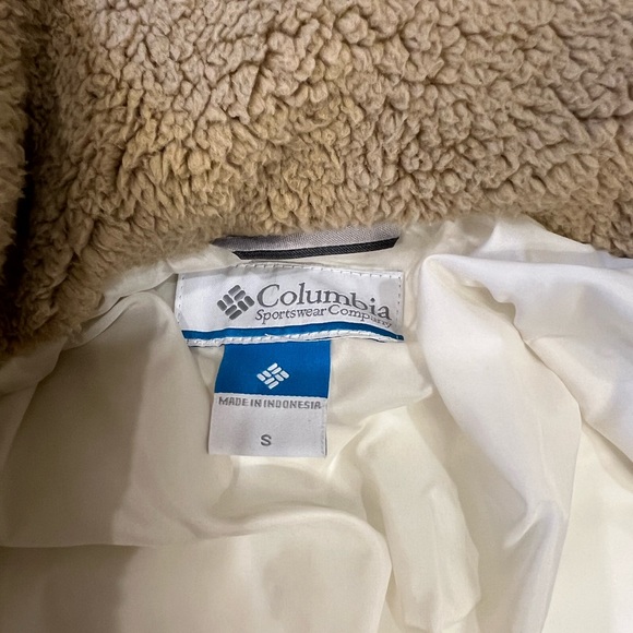 Columbia Sherpa Puffer Coat - Picture 3 of 4